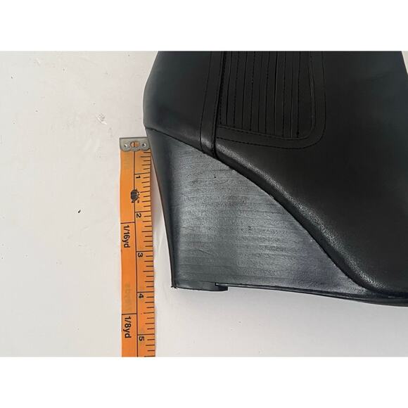 Women's Sam Edelman Black Leather Pull On 4 inch Wedge Boots Booties Size 10 - Picture 8 of 8